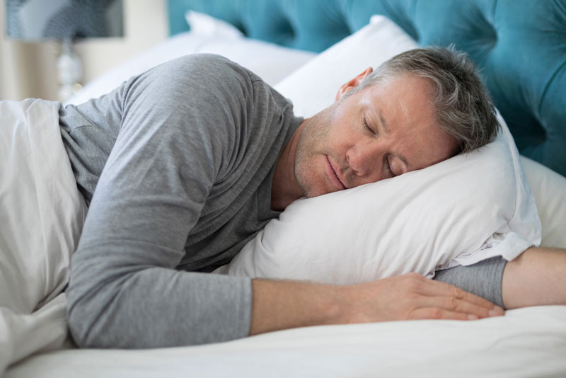 sleep apnea patient enjoying a restful sleep